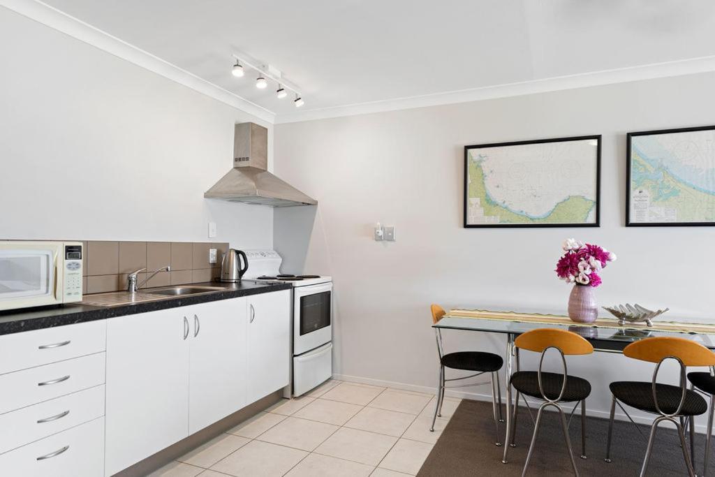 The Sandcastle - Papamoa Holiday Apartment Extérieur photo